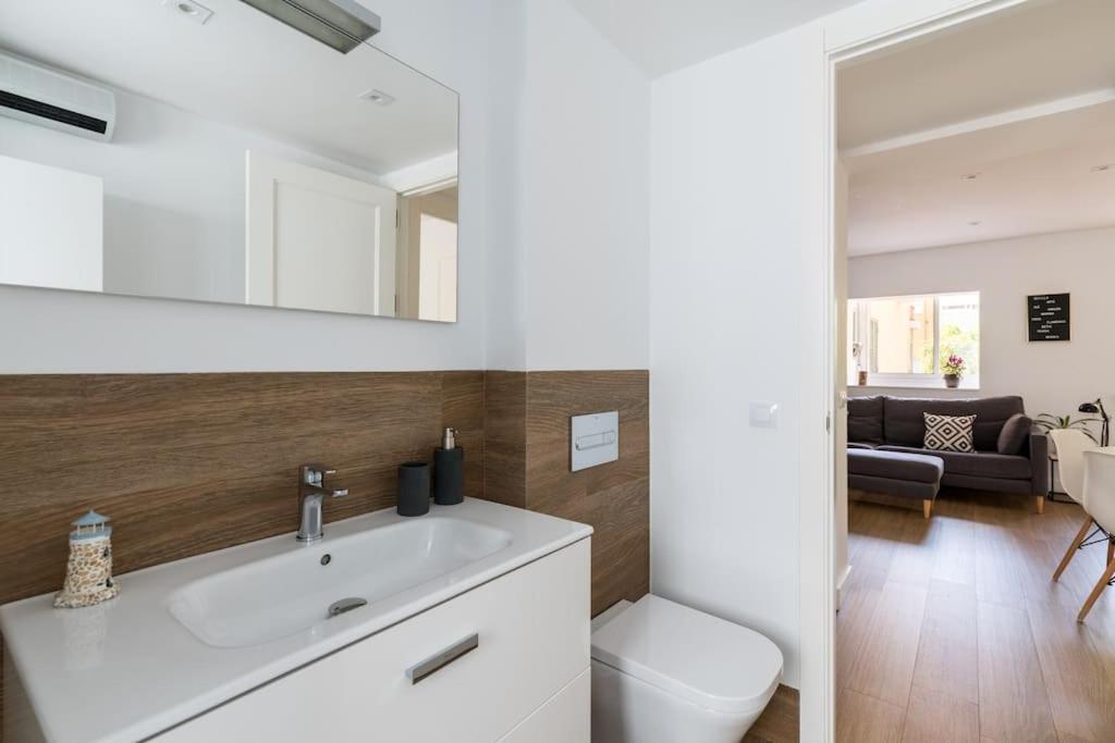 Triana Home Sevilla Bagian luar foto