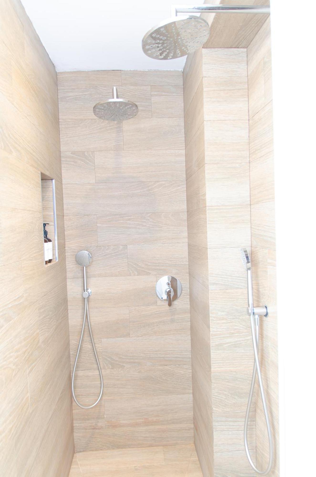 Triana Home Sevilla Bagian luar foto