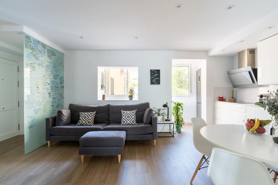 Triana Home Sevilla Bagian luar foto
