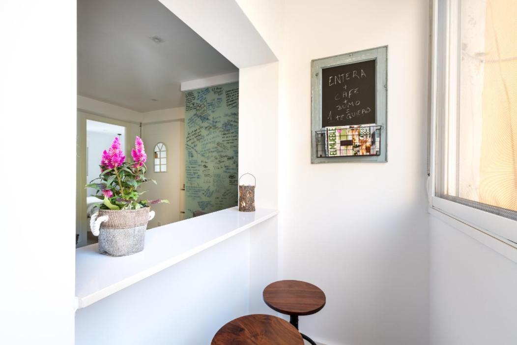 Triana Home Sevilla Bagian luar foto